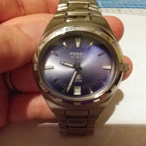 Mens Fossil Blue Watch - Picture 2 of 5